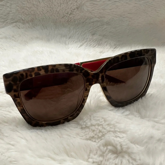 Michael Kors MK2102 BERKSHIRES Sunglasses - Picture 3 of 7